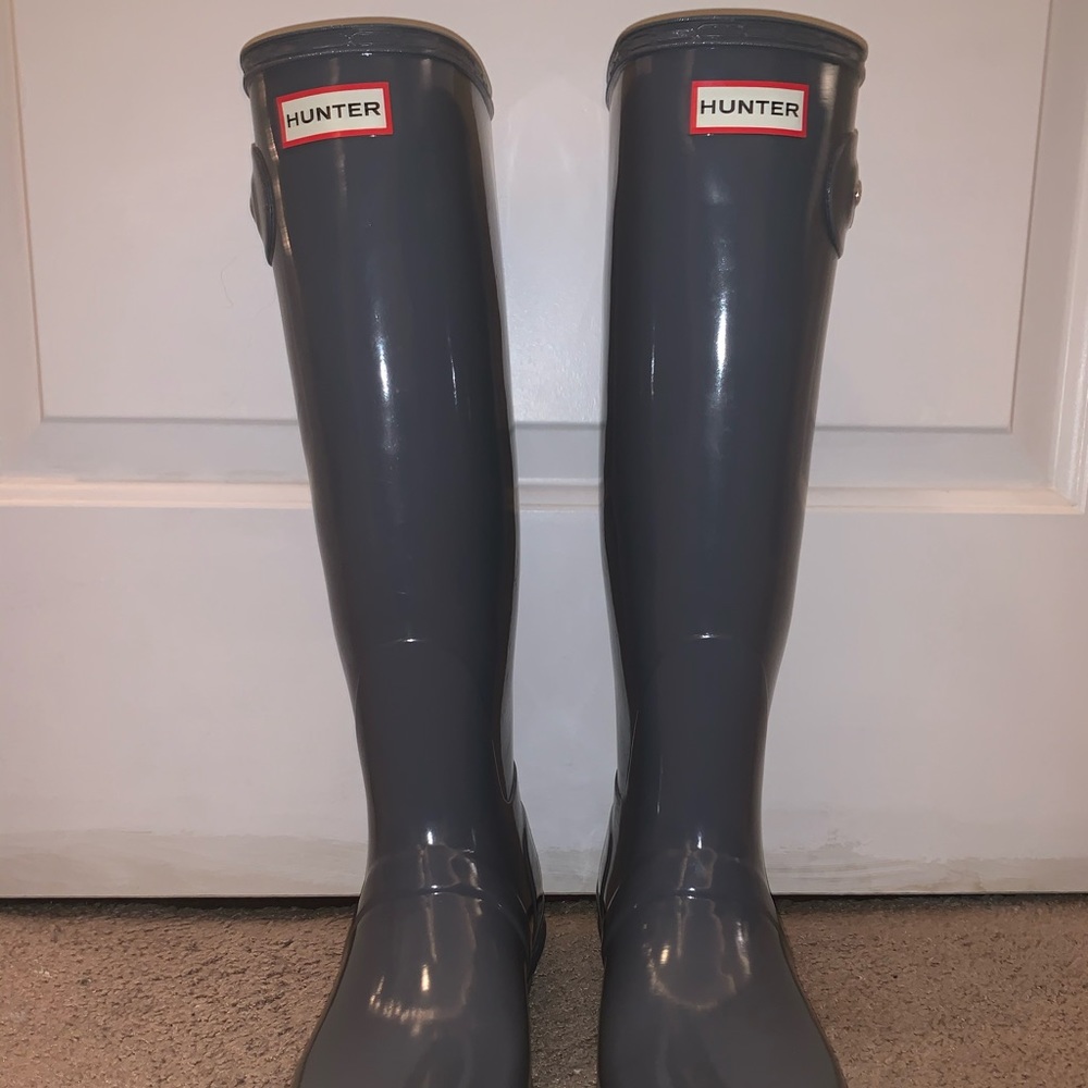 Grey hunter rain boots